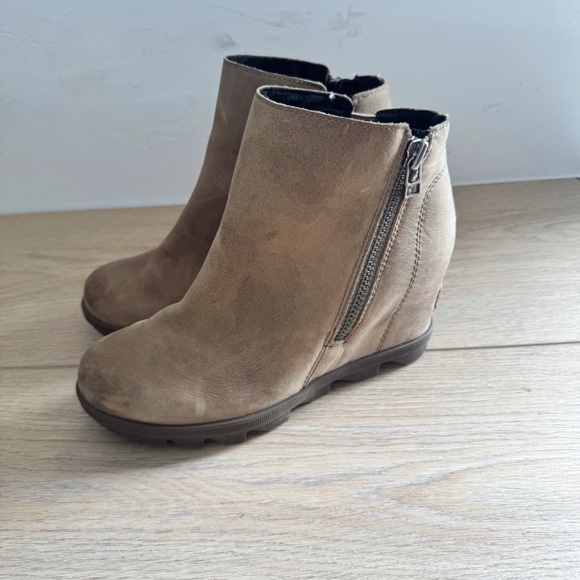 Sorel Women's Joan of Arctic Wedge II Zipper Fashion Boot Size 6 - Picture 5 of 6